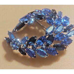 Vintage Signed Sherman Canada Wreath  Aurora Borealis Shaphire Blue  Brooch 1950
